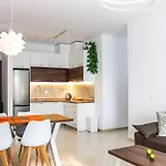 2 Bedroom 1142 Apartman