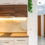 2 Bedroom 1142 *