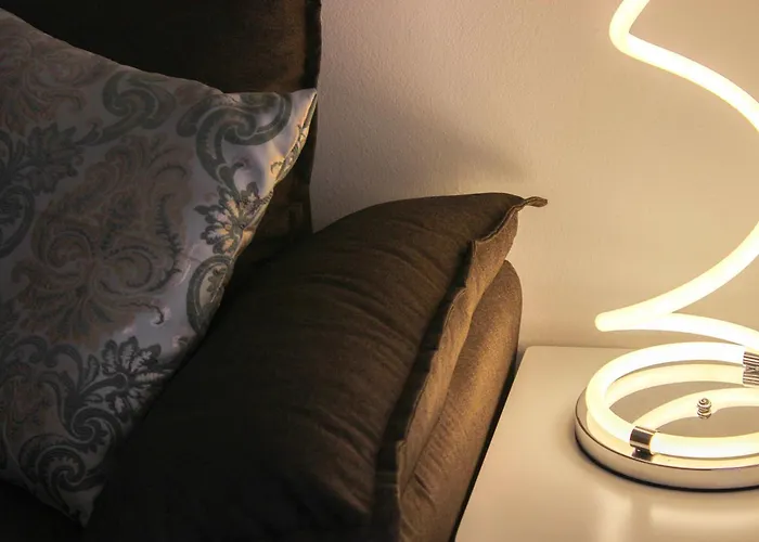 Apartment 2 Bedroom 1142 *