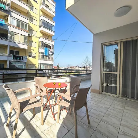 2 Bedroom 1142 Apartment