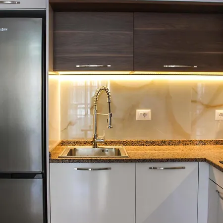 Apartment 2 Bedroom 1142