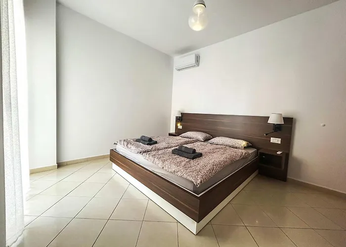 2 Bedroom 1142 * Durrës